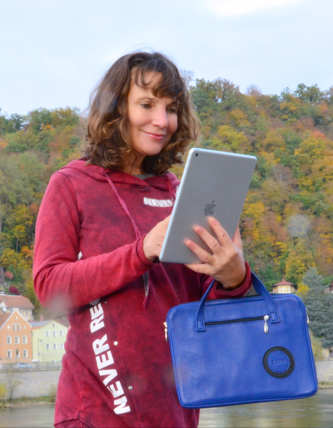 Handmade Leather iPad & Tablet Case – Slim, Protective & Stylish Cover for Everyday Use - Radka Sillerova Atelier 